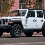 Jeep Grand Cherokee Summit Reserve và một số mẫu xe Jeep được ưu đãi tiền tỷ chỉ dành cho nội bộ